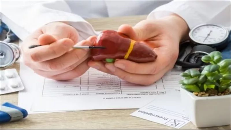 ارتفاع إنزيمات الكبد.. المرض الذي عانت منه الراحلة رجاء حسين