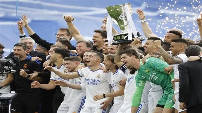 ريال مدريد.. سجل حافل بالإنجازات على مدار السنوات الماضية