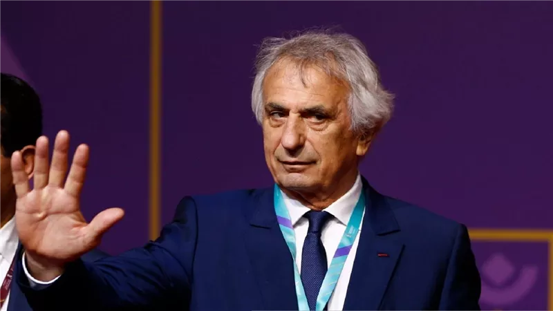 فسخ تعاقد مدرب منتخب المغرب وحيد خليلوزيتش بالتراضي