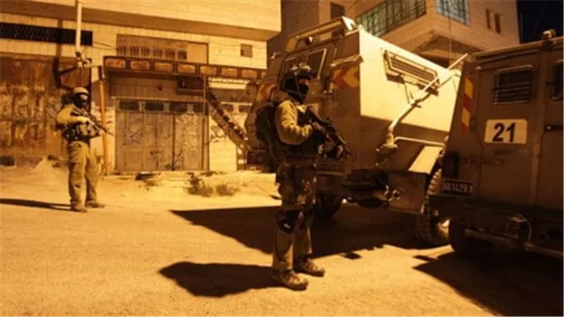 استشهاد شاب فلسطيني وإصابة العشرات برصاص الجيش الإسرائيلي في الضفة