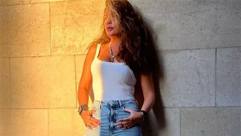 عبر إنستجرام.. إطلالة جديدة للفنانة اللبنانية 