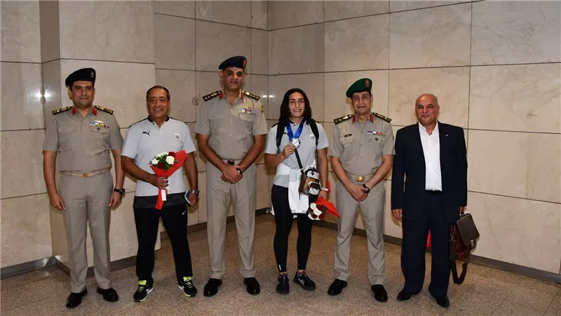 القوات المسلحة تستقبل الأبطال الرياضيين المشاركين فى بطولة العالم للمصارعة بدولة صربيا 