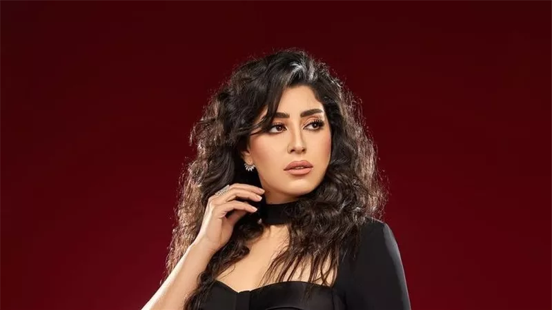 الفنانة المصرية أيتن عامر تخطف الأنظار على مواقع التواصل (صور)