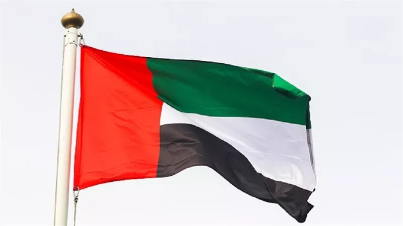 الإمارات تدعو مواطنيها في كارولاينا إلى توخى الحذر