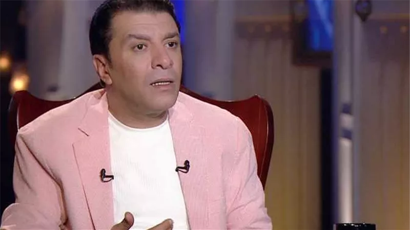 نقيب الموسيقيين يقرر منع الغناء بفلاشة في الحفلات