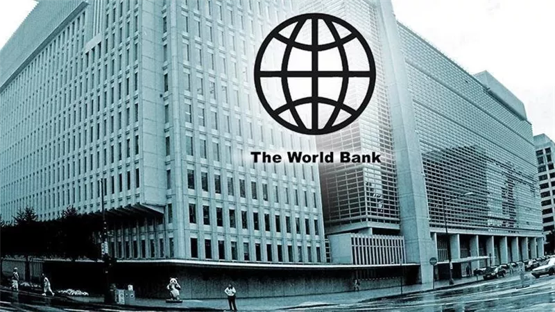 البنك الدولي يتوقع انهيار الاقتصاد الأوكراني بنسبة 35% هذا العام