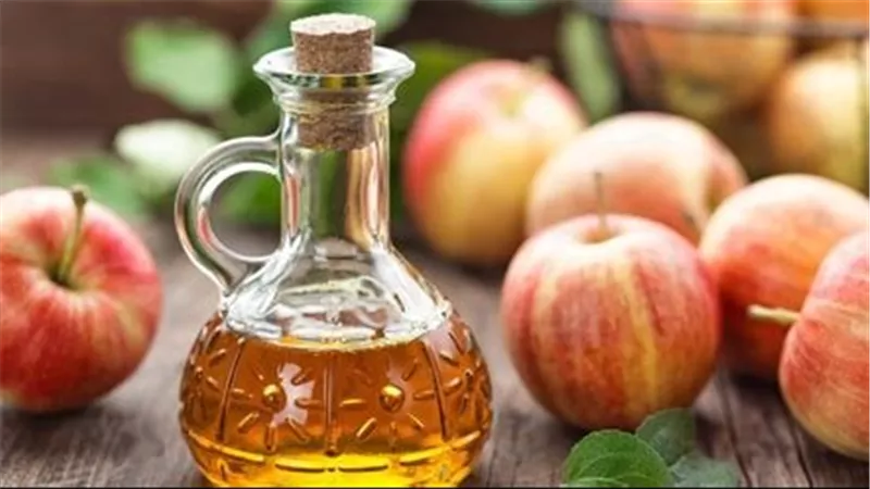  كيف يؤثر تناول خل التفاح في الجسم؟