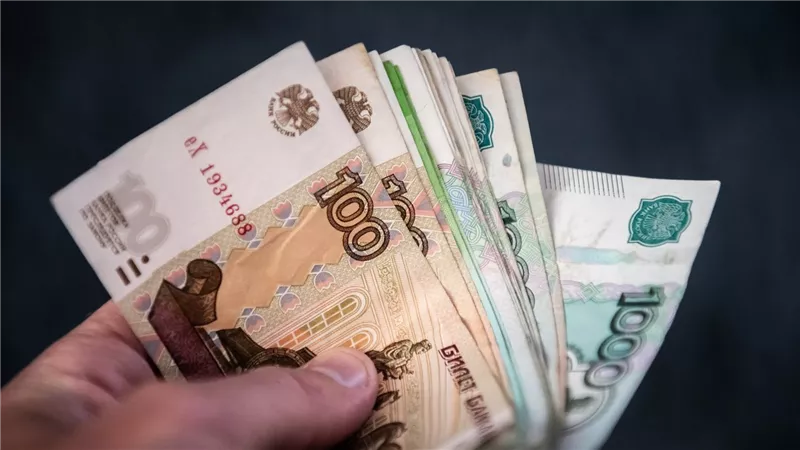 تراجع فائض ميزانية روسيا خلال سبتمبر الماضي بأكثر من النصف