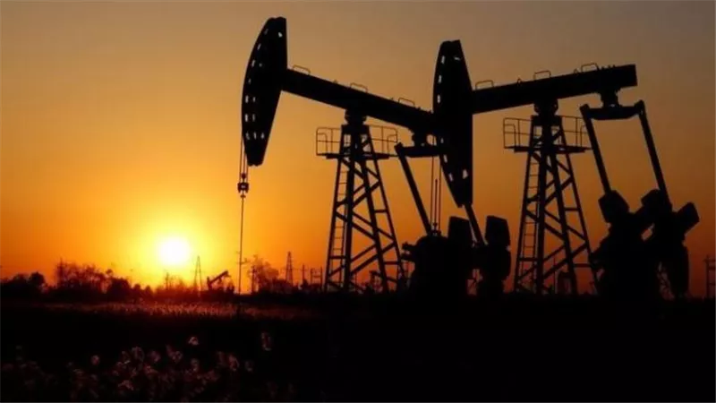 انخفاض أسعار النفط وخام برنت يسجل 90.24 دولار للبرميل