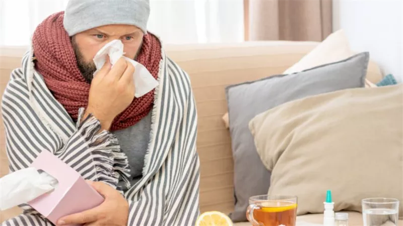 أدوية الوقاية من البرد للأشخاص البالغين فقط.. أبرزها كومتريكس وكونجيستال
