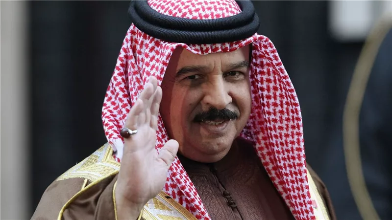 البحرين تدين الهجوم الحوثي الذي استهدف ميناء الضبة النفطي باليمن