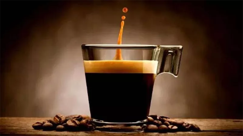 كم مرة يمكن شرب القهوة في اليوم؟.. دراسة تجيب