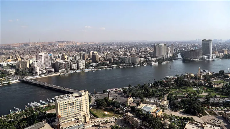 وزراء المجموعة الاقتصادية في افتتاح 