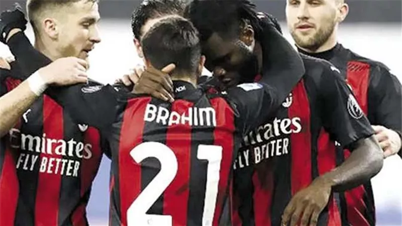 كيف تأهل ميلان الإيطالي لدور الـ 16 من دورى أبطال أوروبا؟