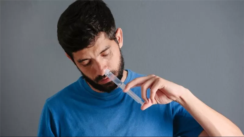 علاج الجيوب الأنفية في المنزل.. الكمادات حل رائع