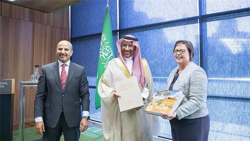  وزير الصناعة السعودي يختتم زيارته الرسمية لدولة أستراليا