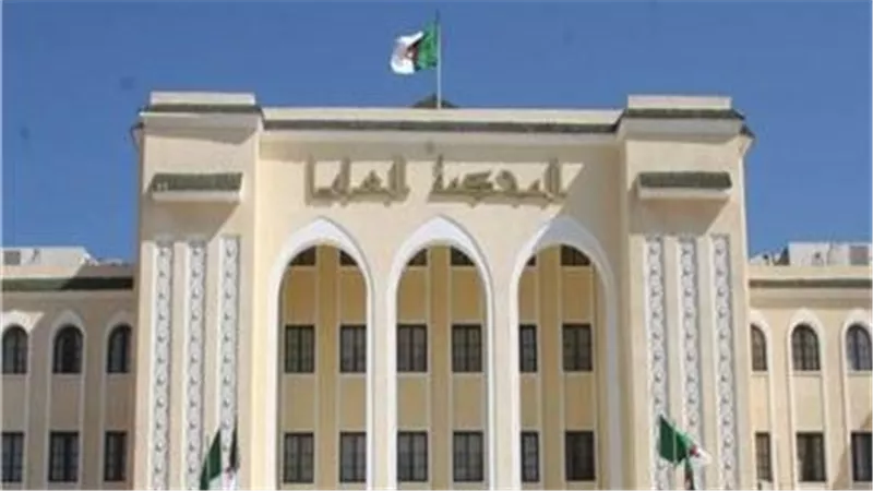 القضاء الجزائري يصدر أحكامه بمعاقبة زوجين تسببا في وفاة طفلتهما الصغيرة أواخر العام 2020