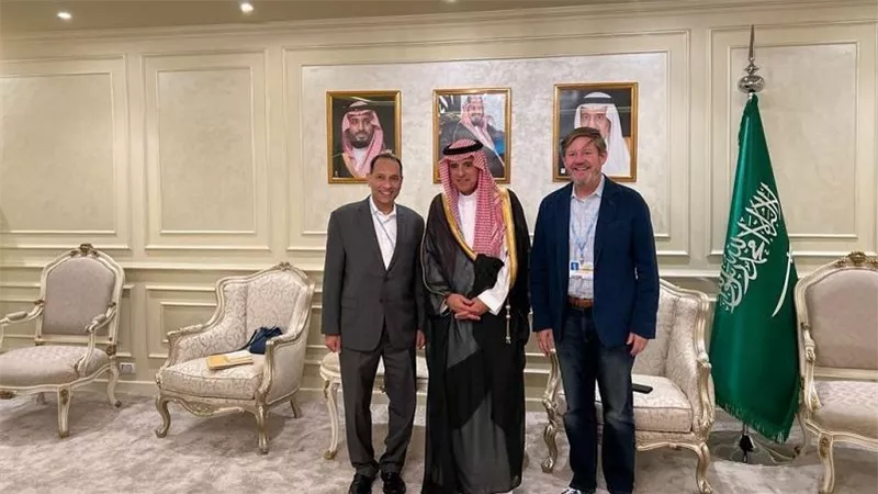 الجبير يجتمع بوفد من الغرفة التجارية الأمريكية في شرم الشيخ