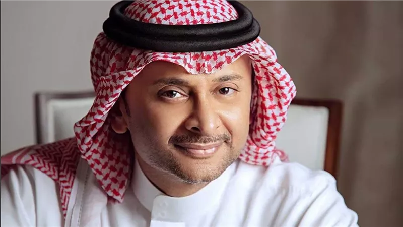  الفنان السعودي عبدالمجيد عبدالله يتصدر محركات البحث.. ويشارك عددًا من أغنياته (فيديو)