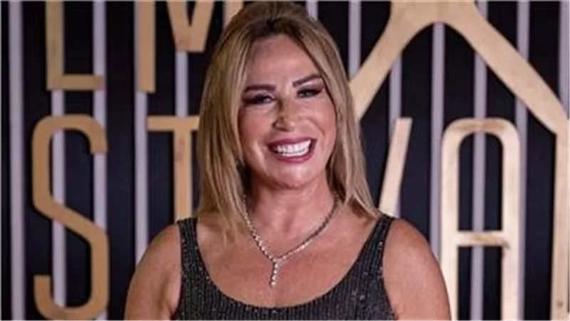  المخرجة المصرية إيناس الدغيدى تتصدر محركات البحث.. وتضع حدا لكافة الشائعات التي طالتها (فييو)