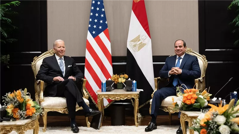 مصر.. إشادة بإعلان بايدن لدعم مشروعات الطاقة النظيفة للدولة المصرية