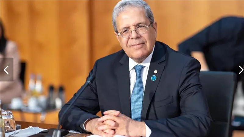 وزير الخارجية التونسي يبحث العلاقات الثنائية مع نظيره الإيطالي هاتفيًا