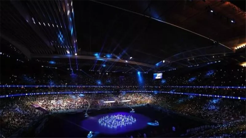 كيف تفاعل نجوم الوطن العربي مع حفل افتتاح كأس العالم قطر 2022؟ (صور)