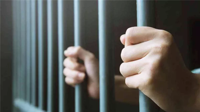 محكمة أردنية تؤيد حكما بسجن شاب 10 سنوات بتهمة ضرب زوجته ركلا بقدميه حتى الموت