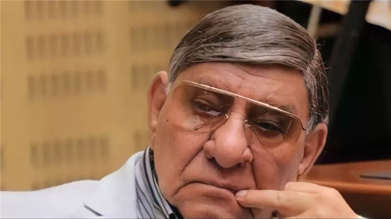الكشف تجربة الإعلامي المصري الكبير مفيد فوزي مع المرض (فيديو)