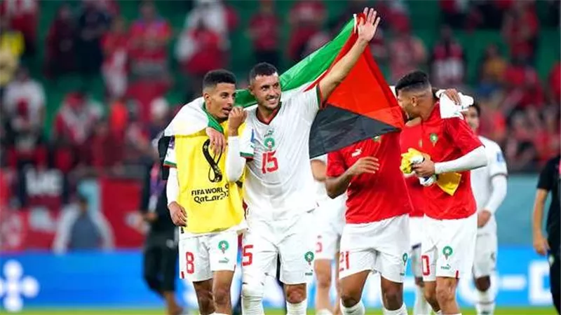 قبل مواجهة الماتادور الإسباني.. الفيفا يُِشيد بنجوم المغرب