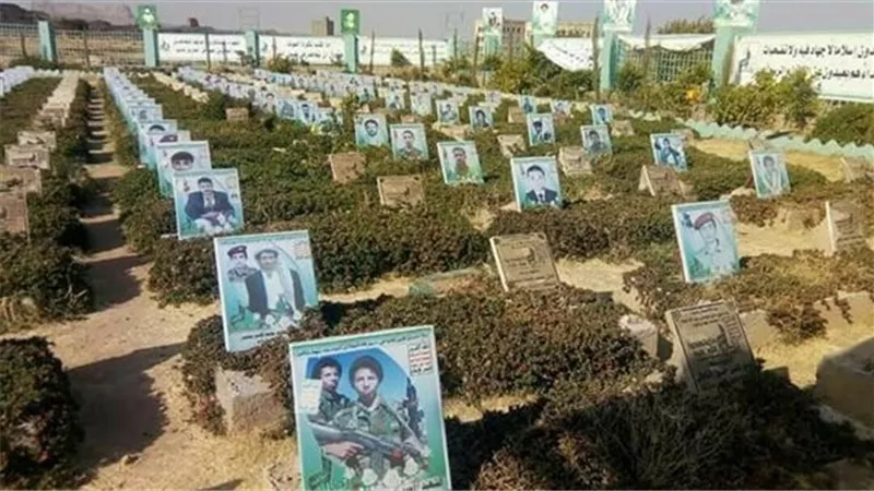 اليمن يبتلع عناصر مليشيات الحوثي.. مقتل 70 ألف عنصر خلال 8 سنوات
