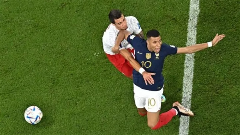 موعد مباراة منتخب فرنسا أمام إنجلترا.. والقنوات الناقلة