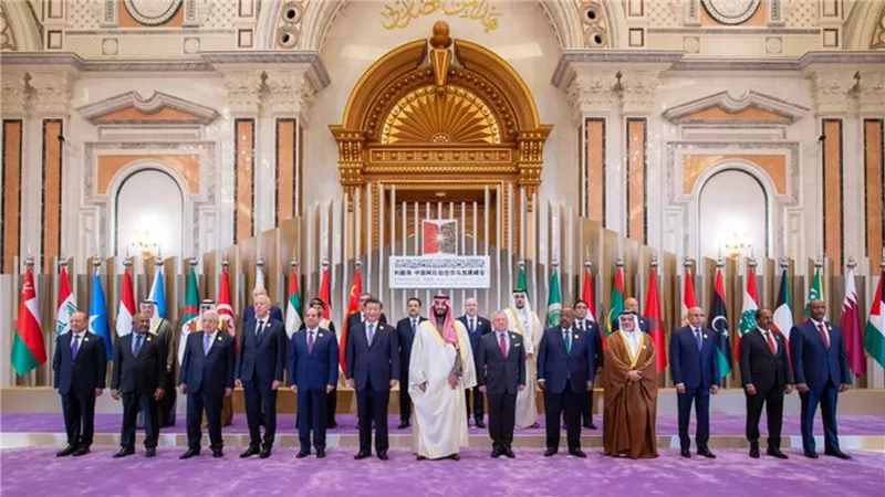 التفاصيل الكاملة بشأن البيان الختامي للقمة العربية الصينية 