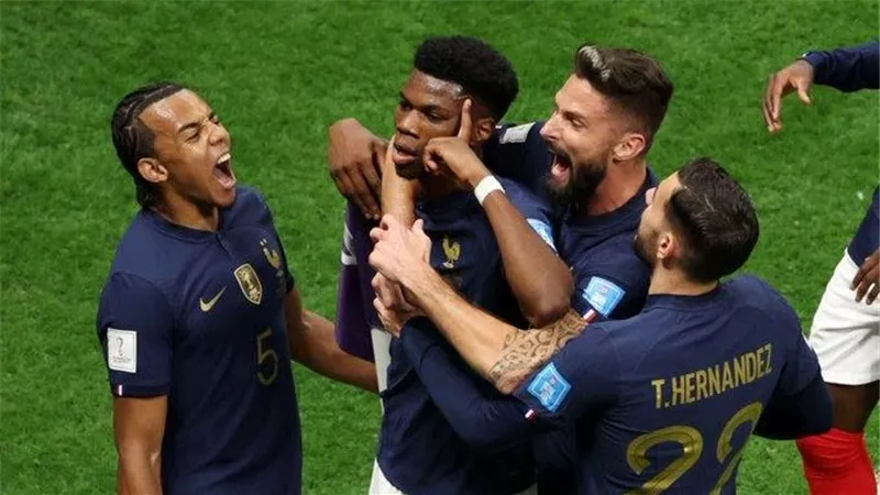 لاعب جديد ينضم لقائمة إصابات فرنسا قبل مواجهة المغرب في كأس العالم