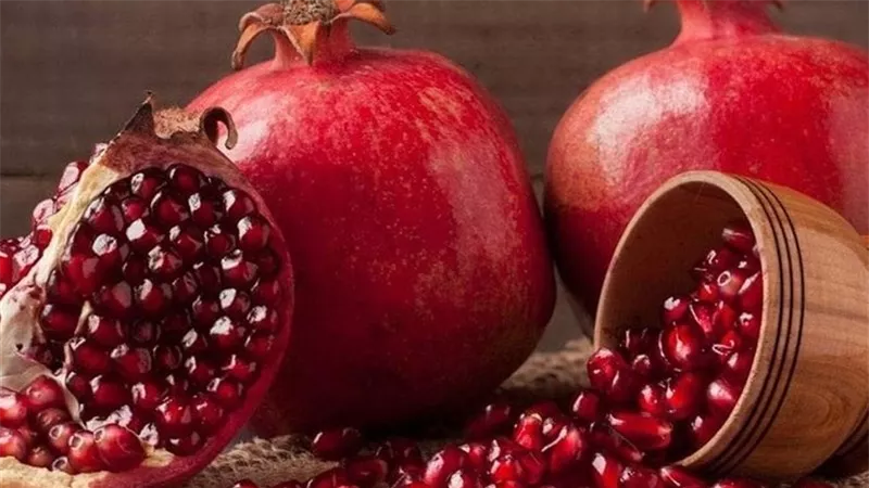 كيف يعد الرمان سلاحا فعالا لمحاربة البكتيريا؟