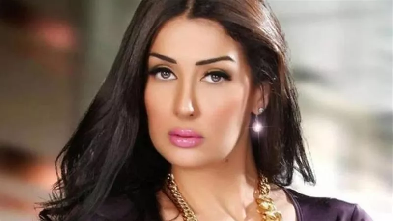  النجمة المصرية غادة عبدالرازق: 