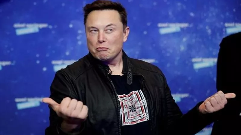 موقف مثير للجدل من قبل إيلون ماسك Elon Musk.. ما القصة ؟(صورة)