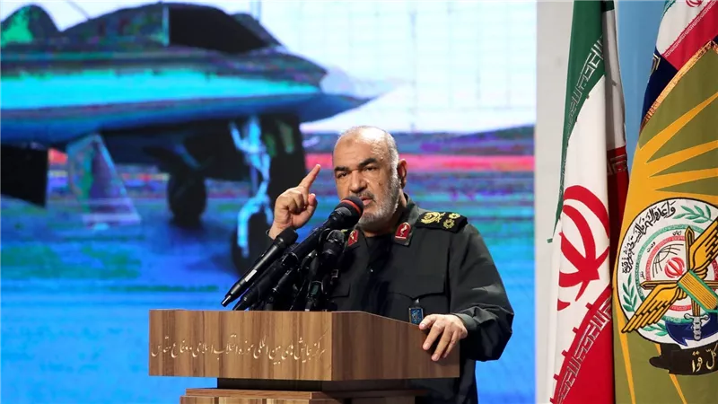 الحرس الثوري الإيراني يعترف: الأوضاع صعبة وخطيرة في البلاد