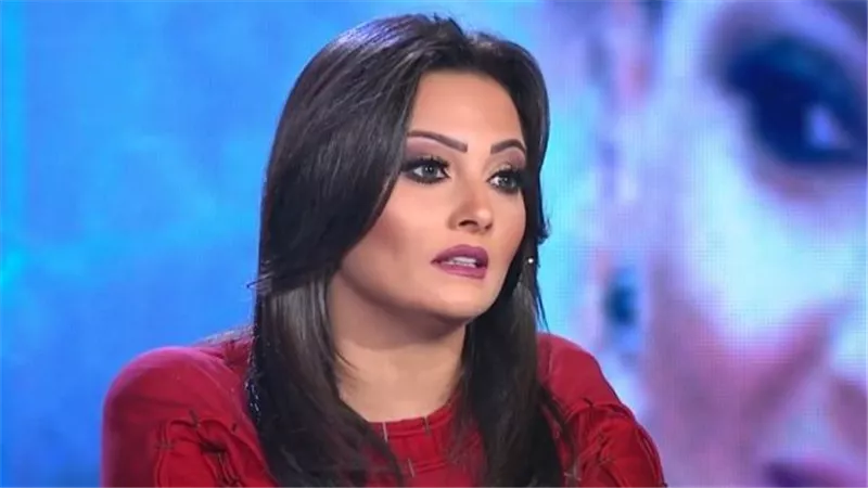 بشرى تحتفل بعيد زواجها بـ 