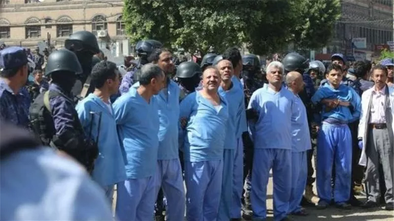 إعدام الحوثي لأبناء صعدة.. تصفية جماعية واستنساخ لنظام الملالي في إيران