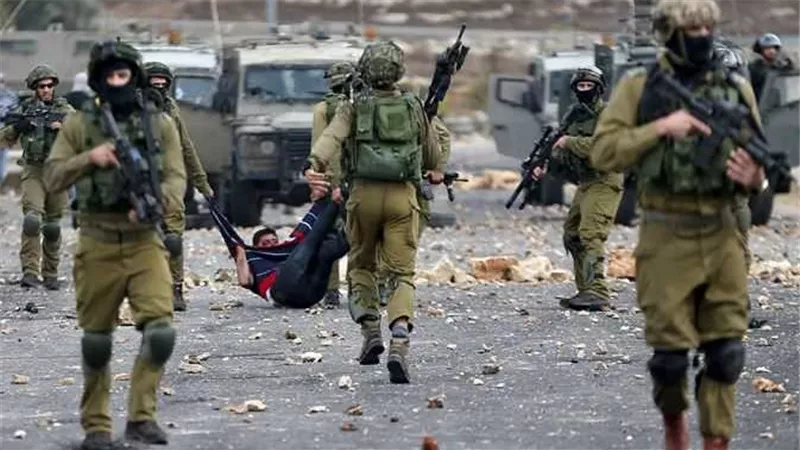 فلسطين.. إصابة 5 فلسطينيين في اعتداء للمستوطنين شمال الضفة الغربية