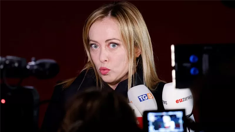 ميزانية 2023.. الحكومة الإيطالية تفوز بثقة مجلس النواب