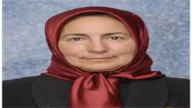 معصومة احتشام لـ 