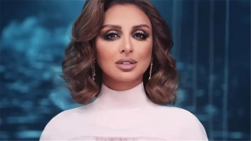 كيف نعت النجمة المصرية أنغام الشاعر ناصر الجيل بعد رحيله؟ (صورة)