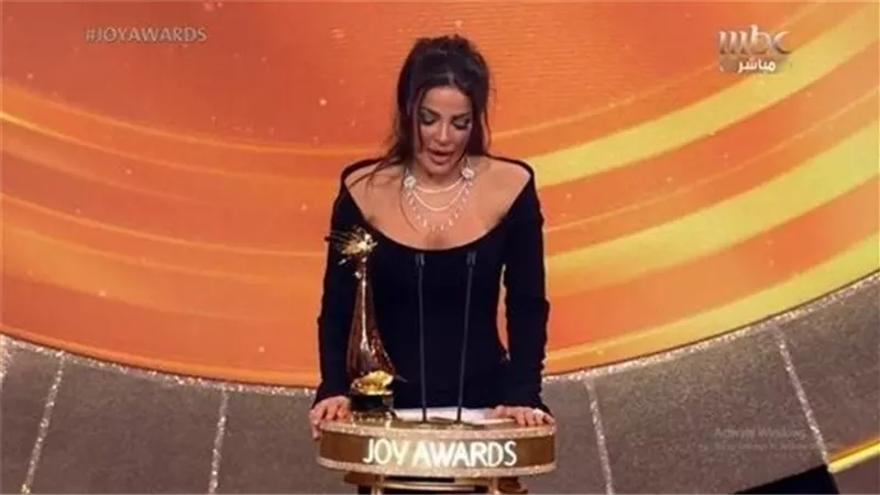 بعد فعاليات حفل توزيع جوائز Joy Awards.. الفنانة نادين نسيب نجيم تتصدر السوشيال ميديا (الأسباب)