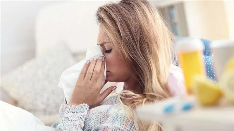 أفضل علاج للبرد من الصيدلية.. 8 أدوية للبالغين فقط