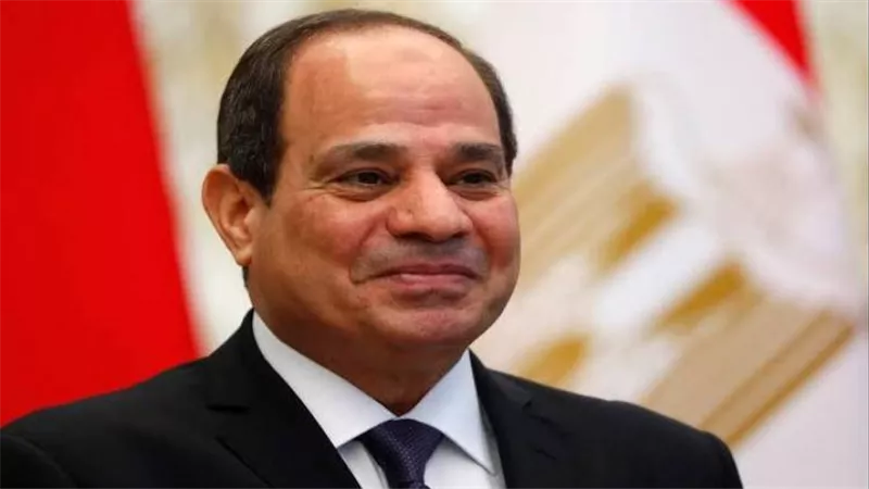 السيسي يصل مقر افتتاح معرض ومؤتمر مصر الدولى للبترول 